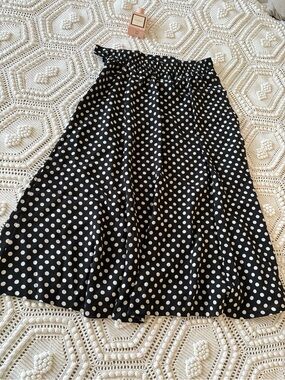 Black and White Polka Dot Midi Skirt